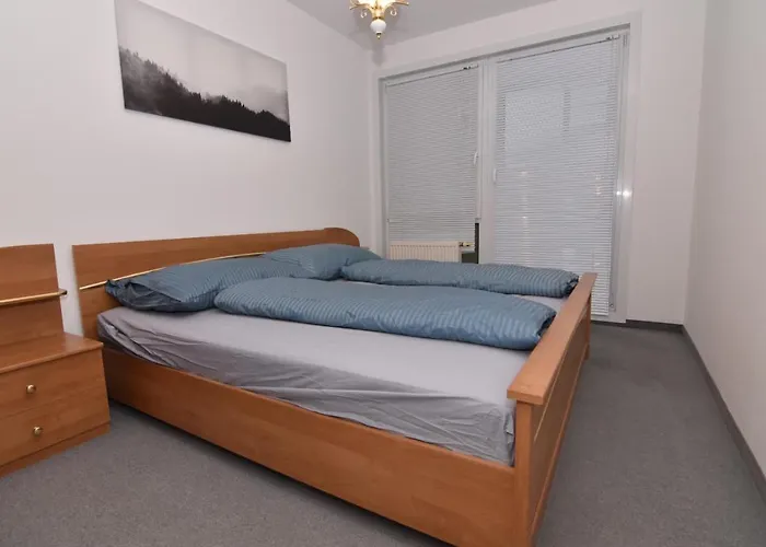 Modern At Vic Apartment *